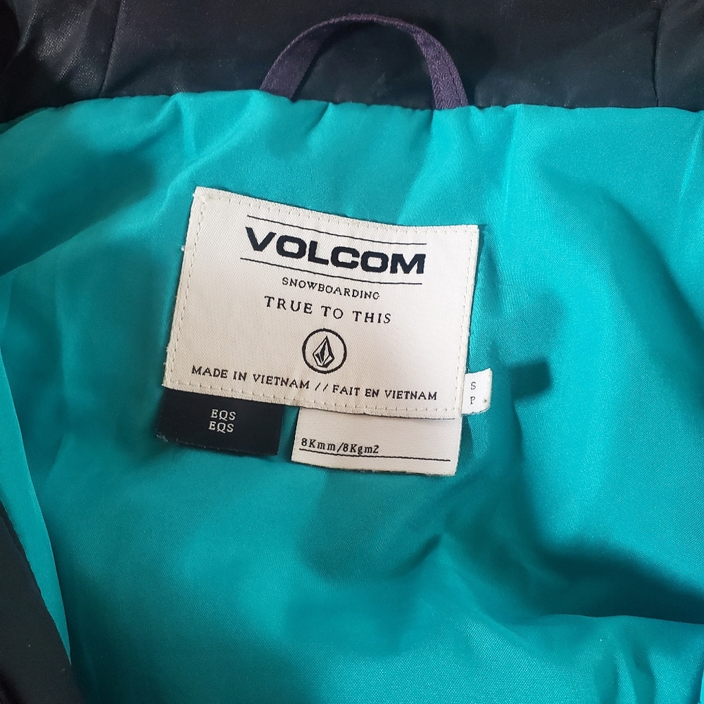 Volcom snowboarding jacket - Picture 2 of 4